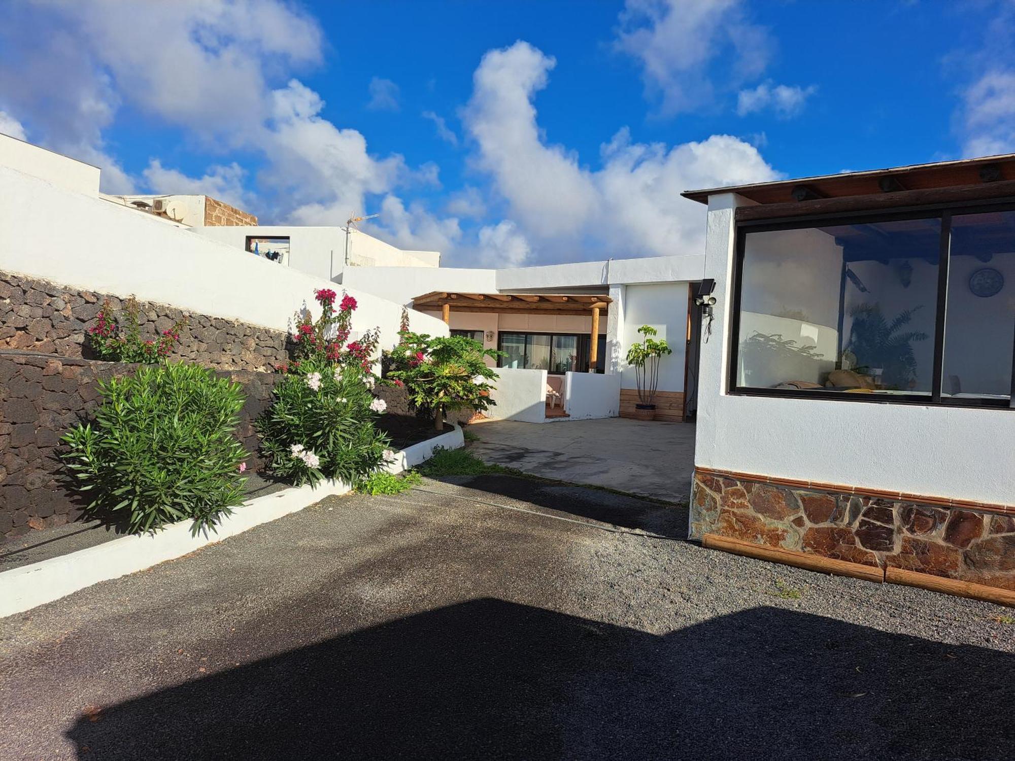 Apartamento Valentina Tias Luaran gambar